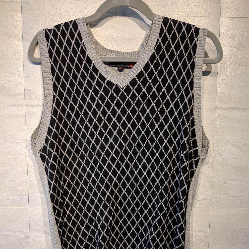 Guess Sweater Vest
